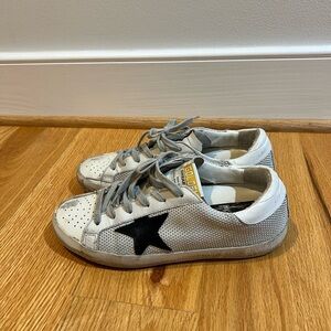 Golden Goose Sneakers